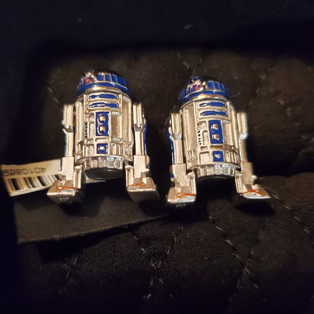 Neiman Marcus - Star Wars R2-D2 Sterling Silver Cuff Links - NWT ($495 in store) - Picture 11 of 16